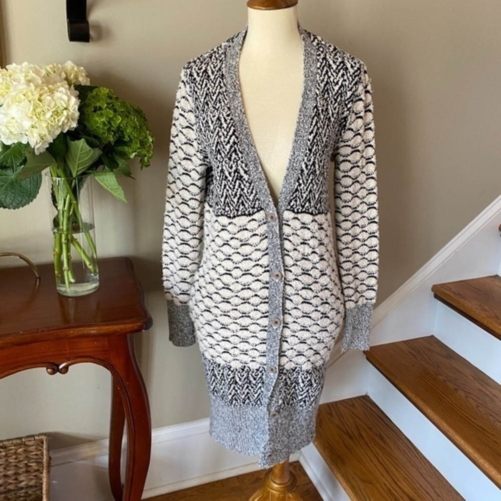 Banana Republic Long Boucle Patterned Cardigan SM